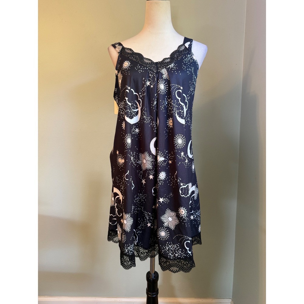 Whimsigoth Celestial Moon Star Lace  Nightgown Sleepwear boho Black L NWt sun re